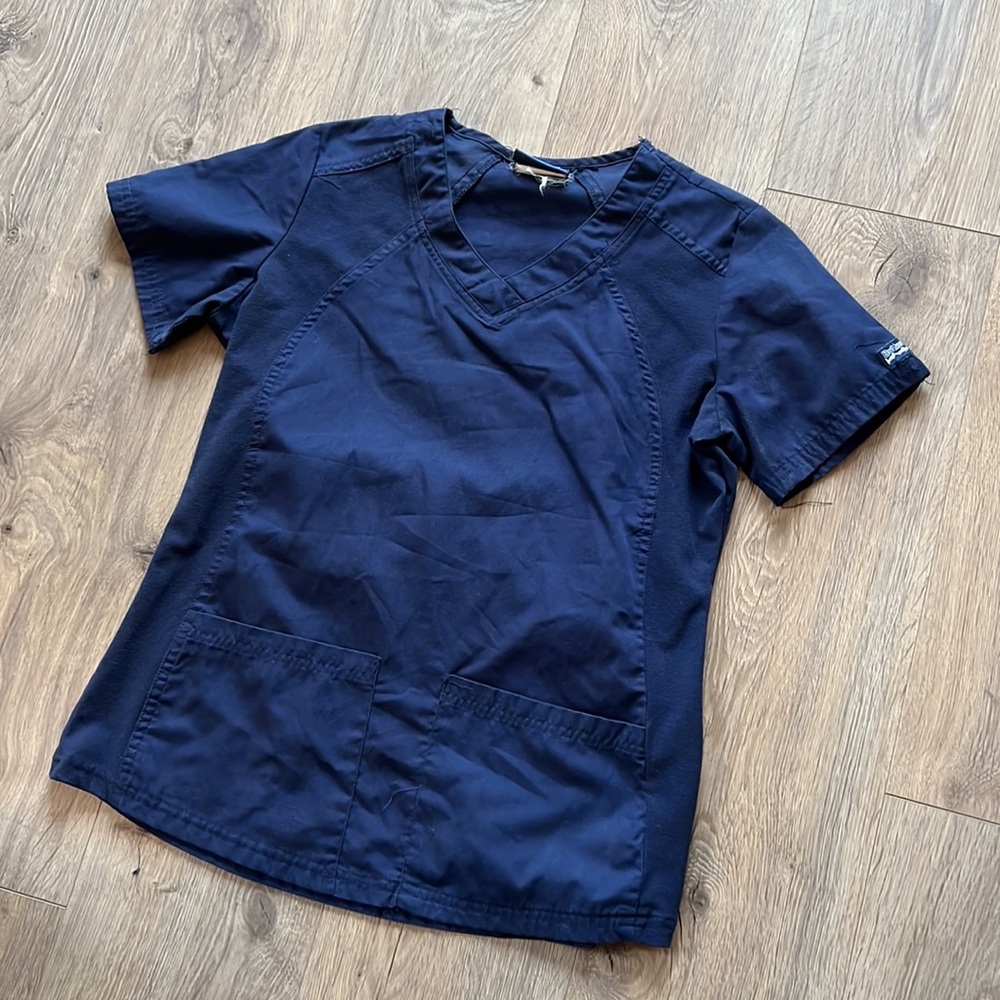 Buttersoft Scrub Top - Picture 6 of 7